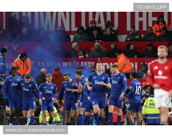 曼联冬窗或外租齐尔克泽埃弗顿西汉姆帕尔马等队争抢