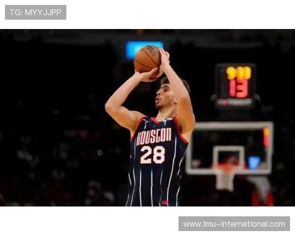 莱奥本场表现平平2次射门未能命中失良机频频遭遇对抗挑战