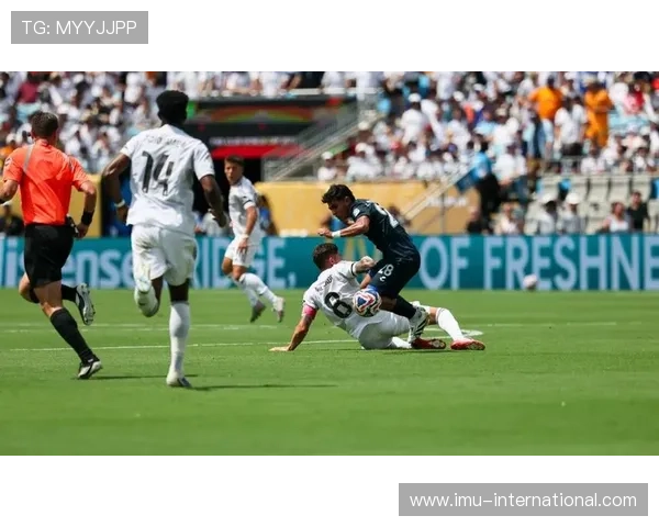 居莱尔全力支持阿隆索计划愿意为门将角色做好准备